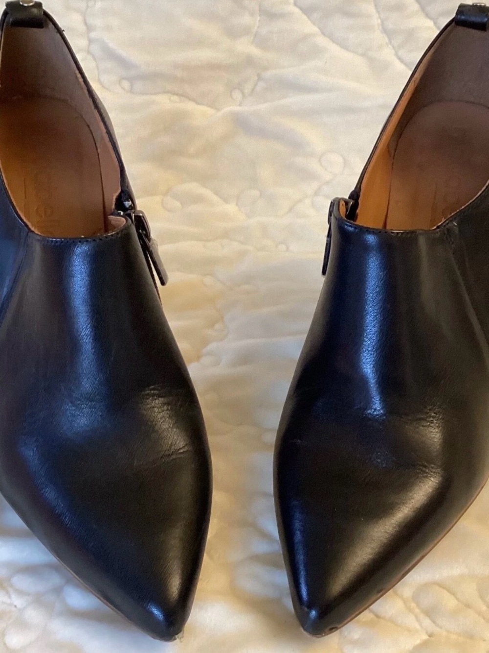 Moda Bella Napa Negro 39/8 Shootie pump